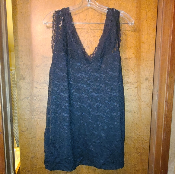 NWT Torrid Lace Sleevless Top - Picture 2 of 11